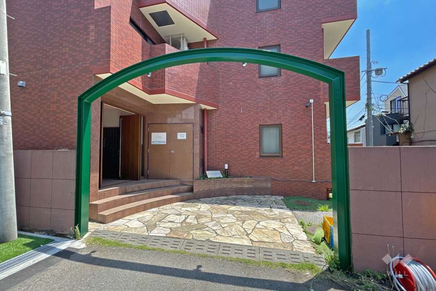 エントランスアプローチ