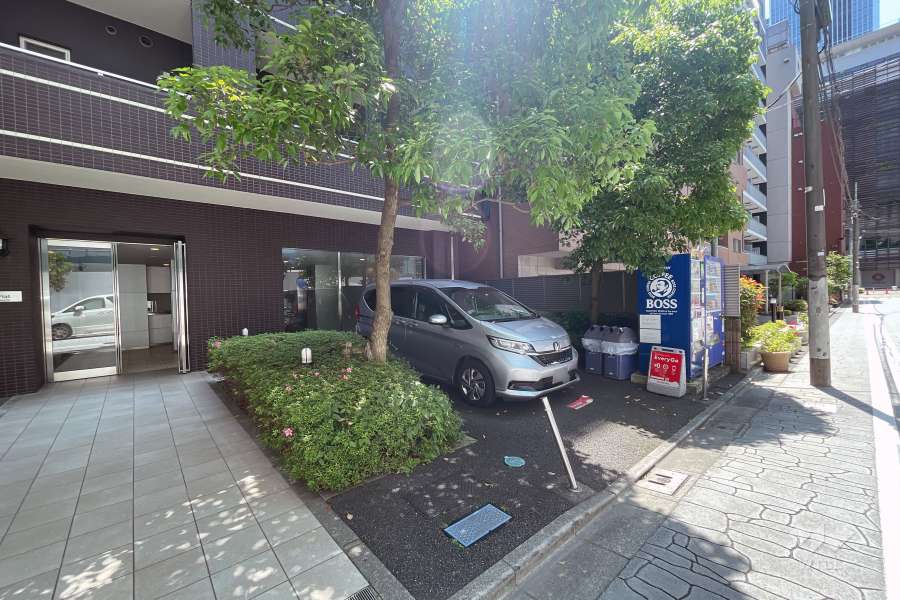 敷地内駐車場（屋外平面式）