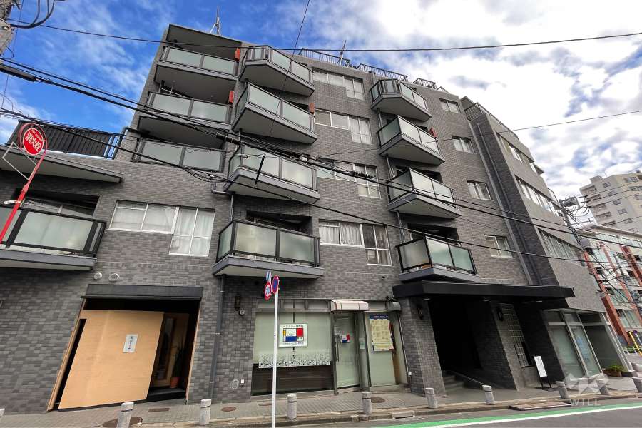 ハイツ赤坂の外観（南西側から）