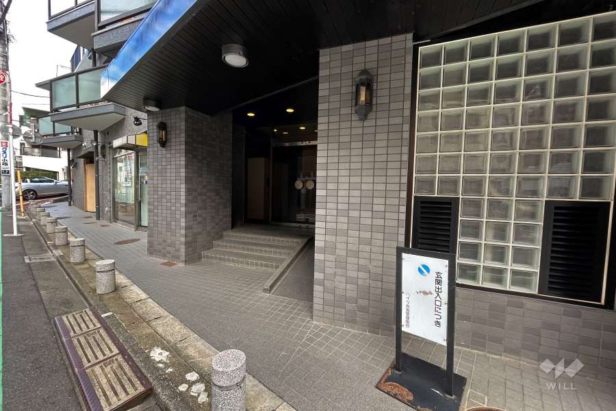 エントランスアプローチ