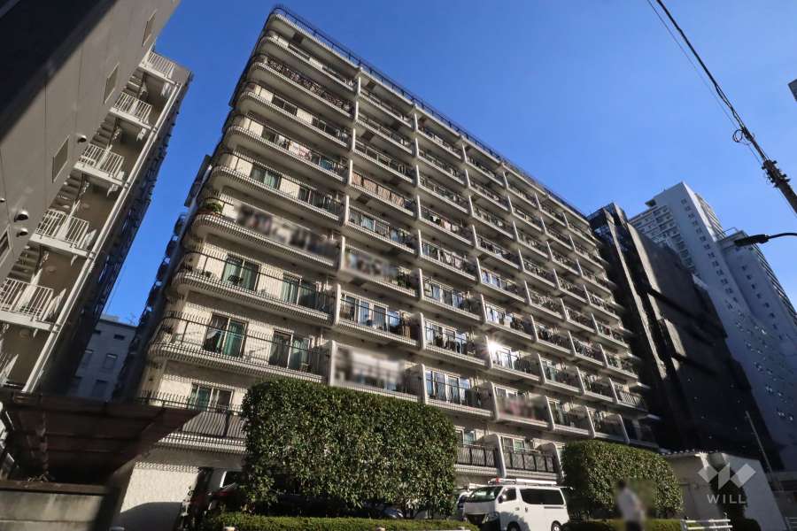 秀和田町レジデンスの外観(北側から)