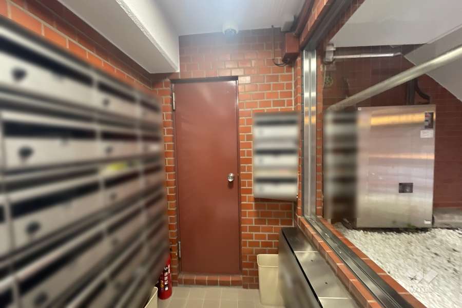 共用ポストと宅配ボックス