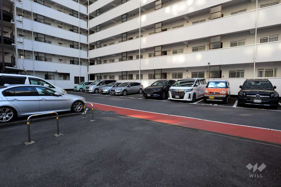 敷地内駐車場（屋外平面式）