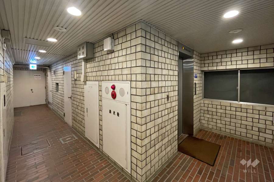 エントランスホール