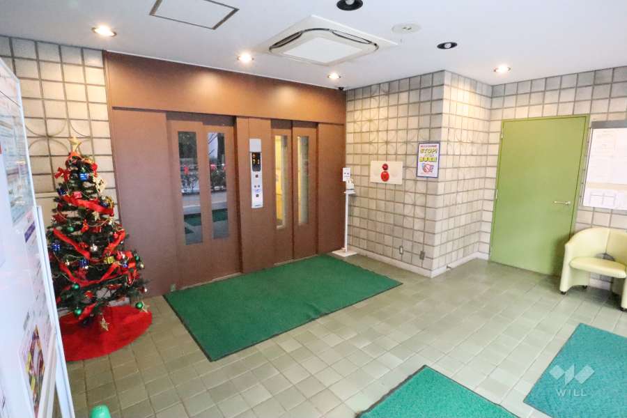 エントランスホール