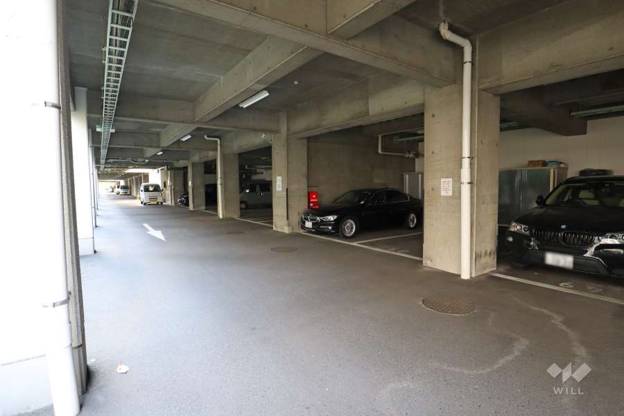 敷地内駐車場（屋内自走式）