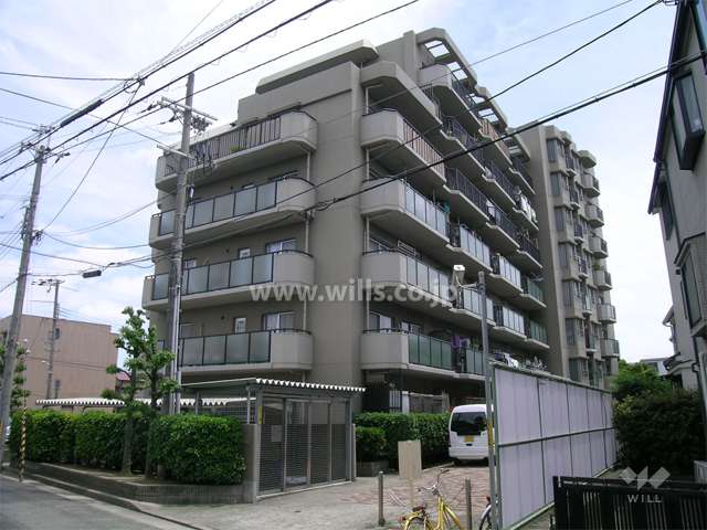 ルネ武庫川2番館の外観（北西側から）