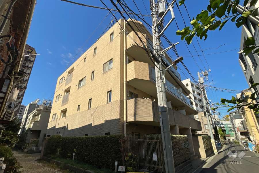 白金ハウス（白金5丁目）の外観（南東側から）