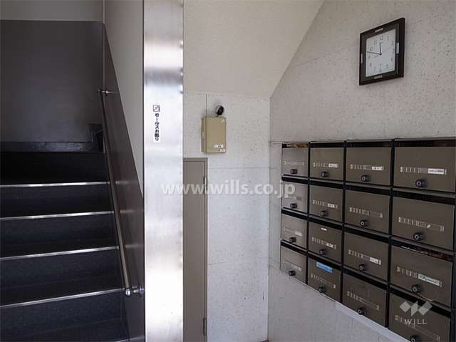 エントランスホール