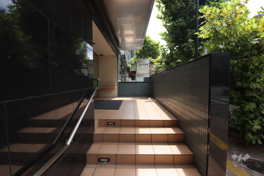 エントランスアプローチ