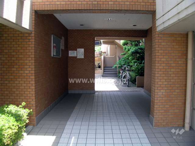 エントランスホール