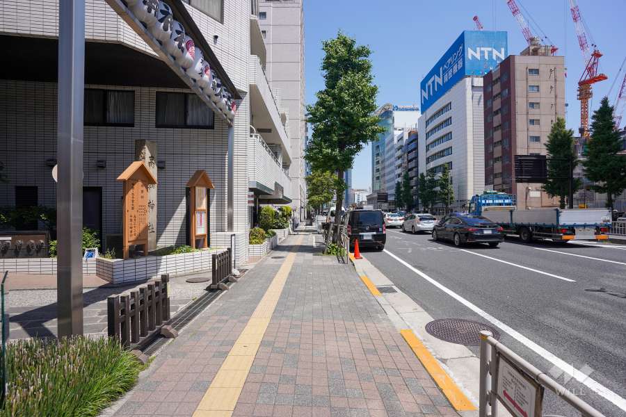 敷地東側の前面道路　
