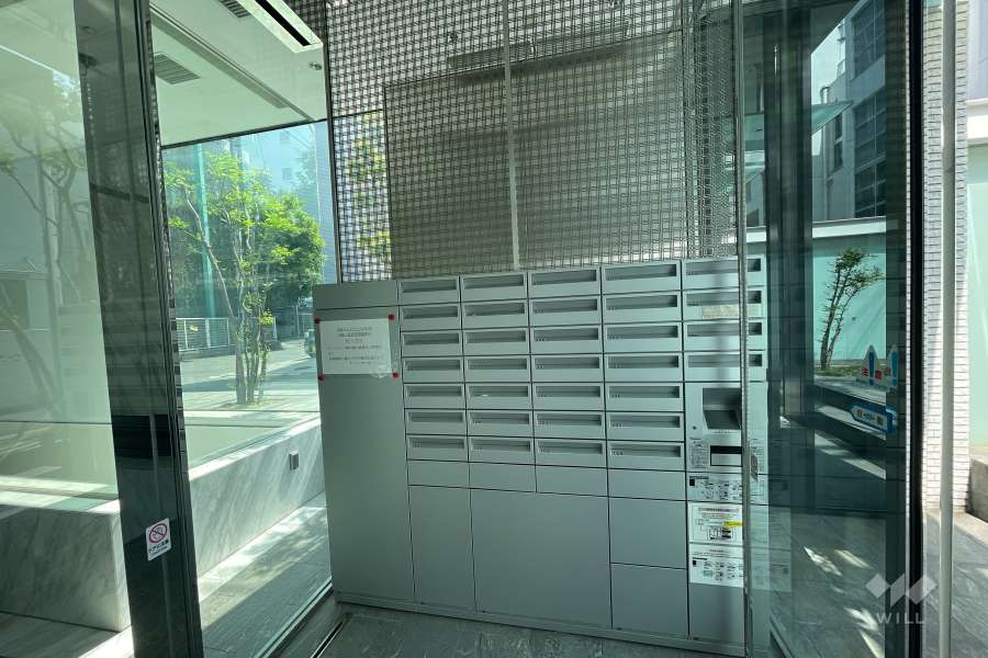 宅配ボックスと共用ポスト