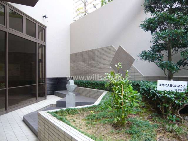 エントランス周り