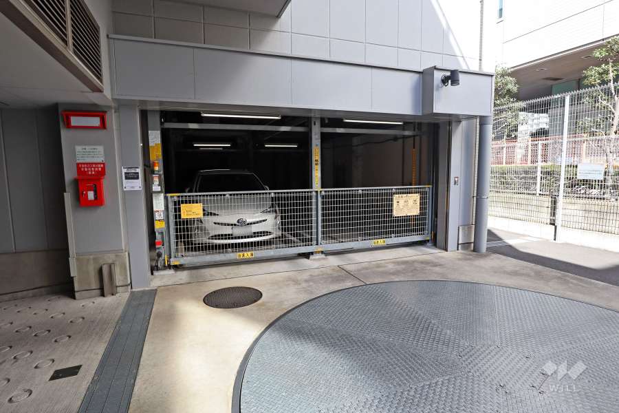 敷地内駐車場（屋内機械式）