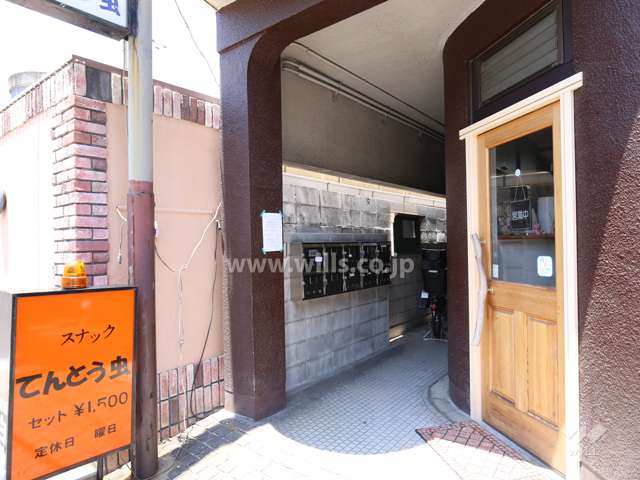 エントランス（共用ポスト）