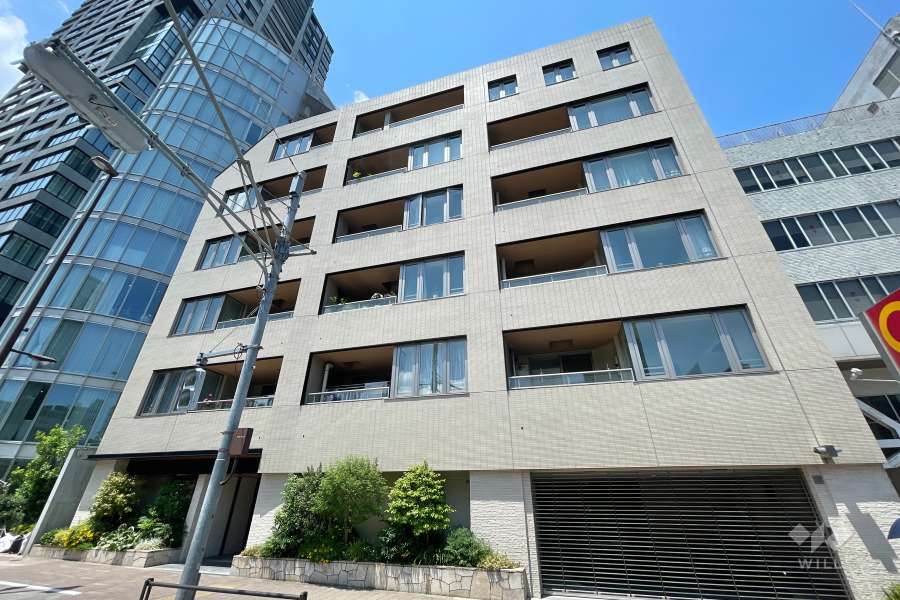 クラッシィハウス白金の外観（南東側から）