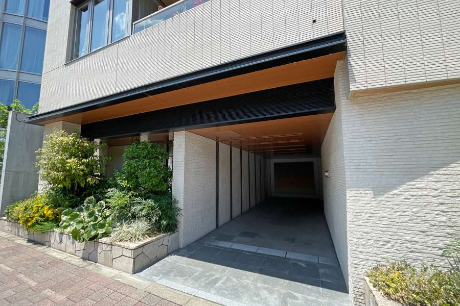 エントランスアプローチ