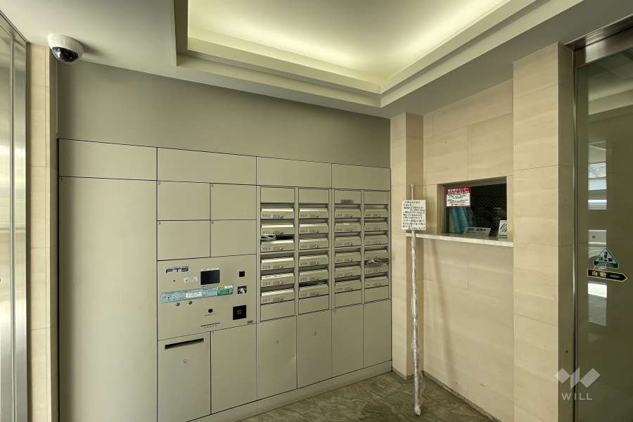 宅配ボックスと共用ポスト