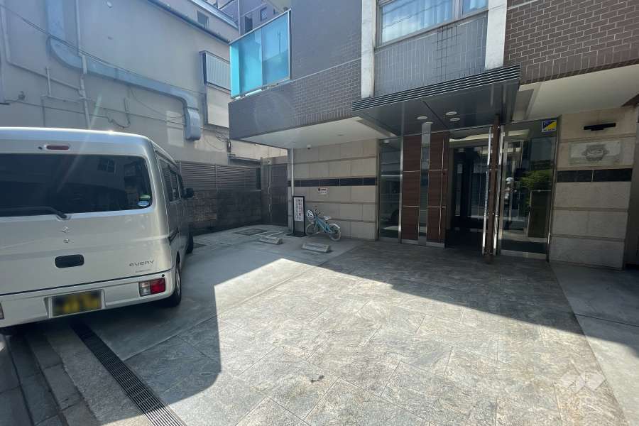 敷地内駐車場（屋外平面式）