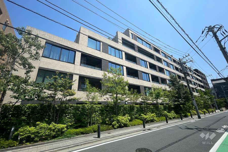 ザパークハウスグラン南青山高樹町の外観（南西側から）