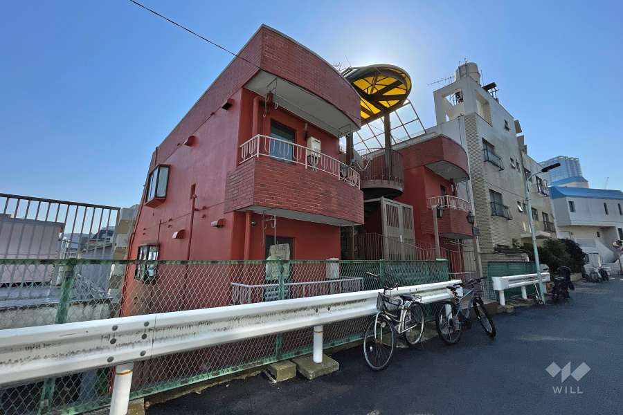 南麻布プラザの外観（北西側から）