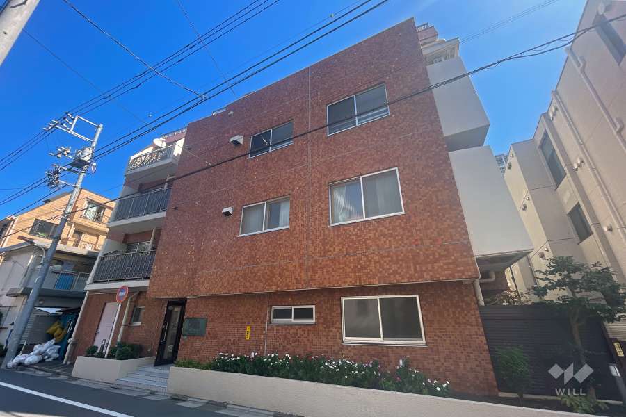 ライオンズマンション白金の外観（南西側から）