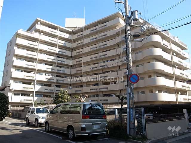 塚口フレックス1の外観（南西側から）