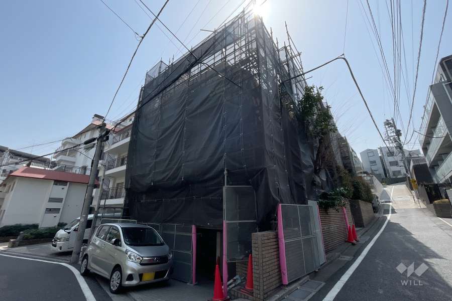 スターロワイヤル高輪の外観（北側から）※2022年11月現在、大規模修繕工事中