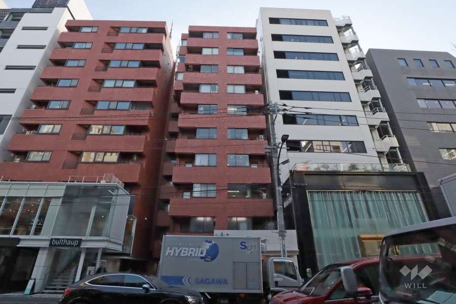 南青山ユニハイツの外観(北東側から)