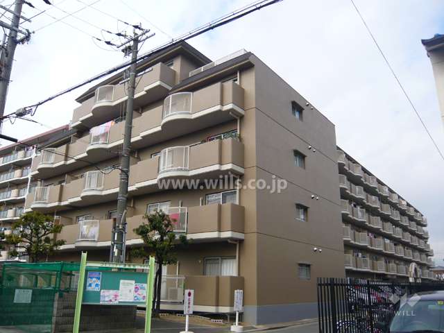 サンロイヤル武庫川東の外観（南東側から）