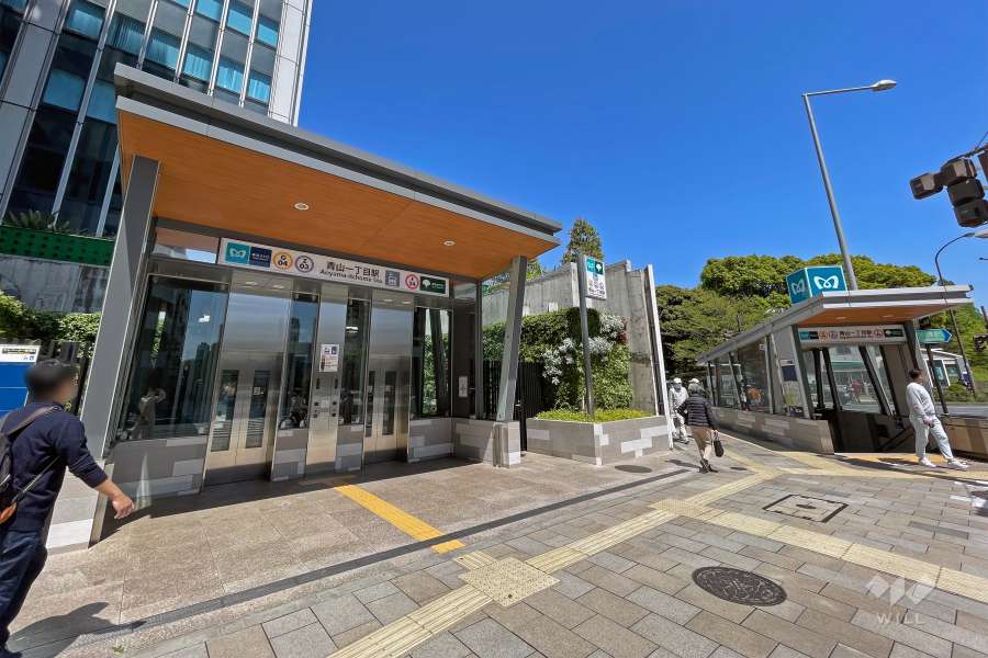 「青山一丁目駅」まで約160mです。