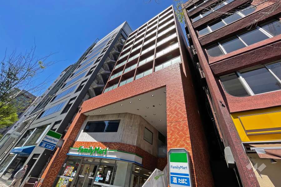 ランジェ青山の外観(南東側から)