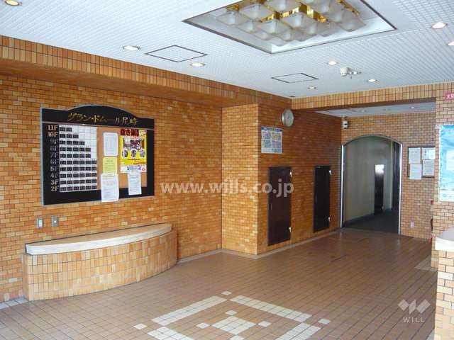 エントランスホール