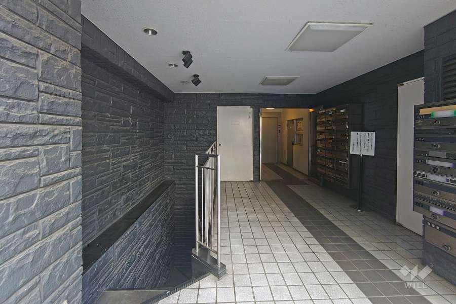 エントランス内