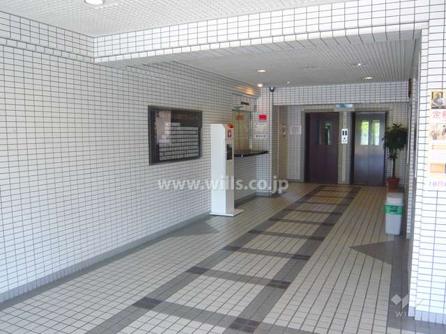 エントランスホール