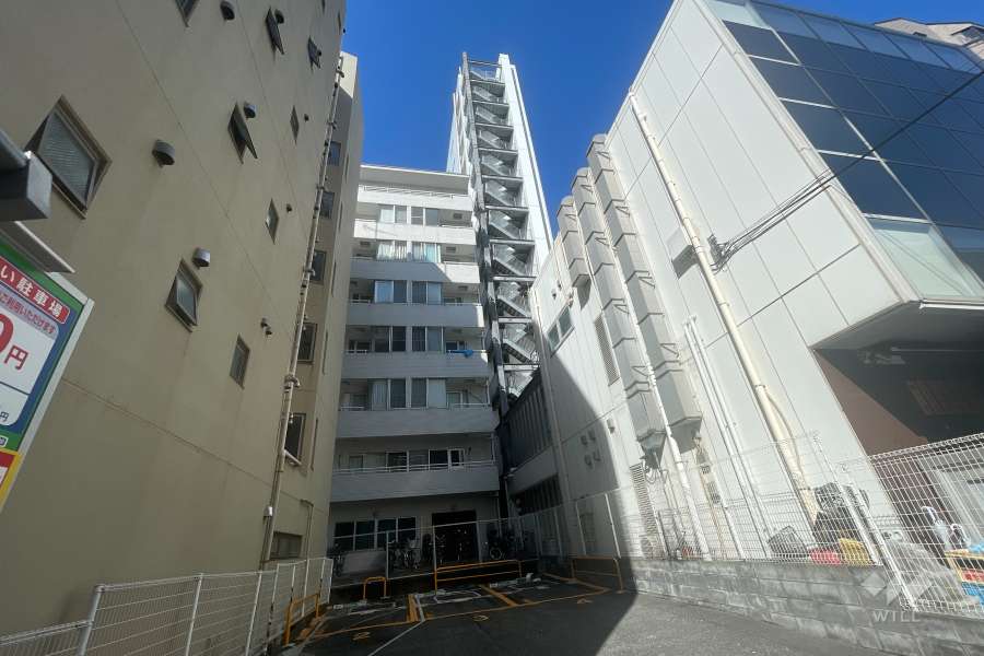 キャッスルマンション麻布の外観（南東側から）