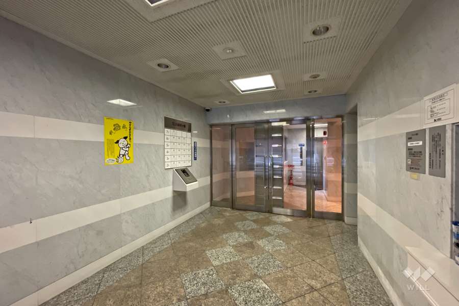 エントランスホール