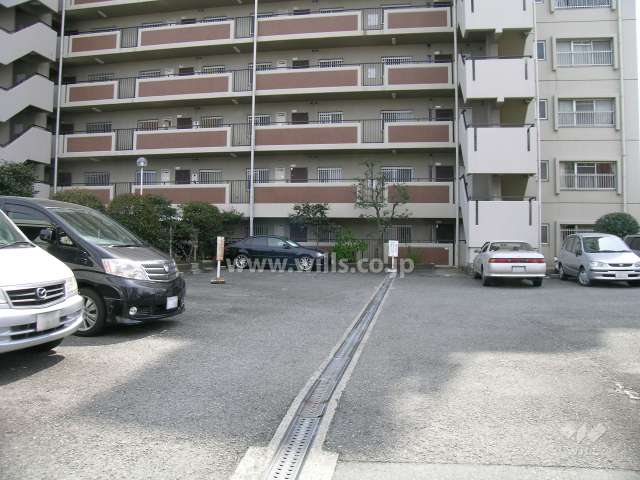 敷地内駐車場（平面式）