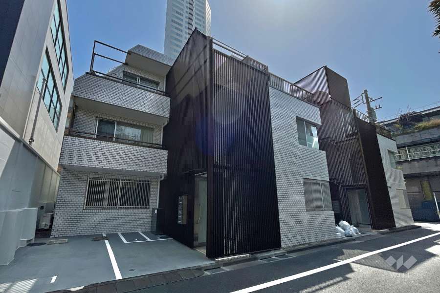 ユニーブル白金台の外観（北西側から）