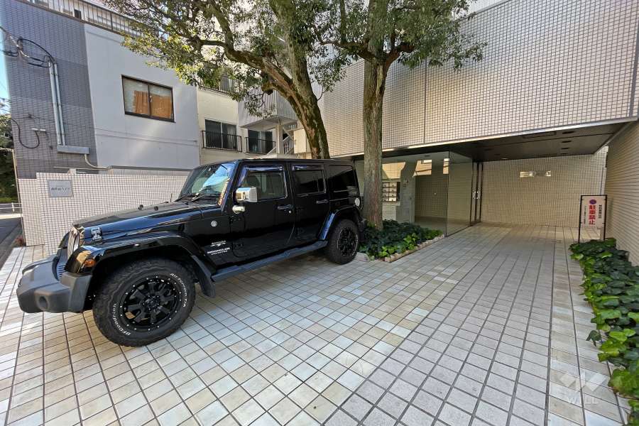 敷地内駐車場（屋外平面式）