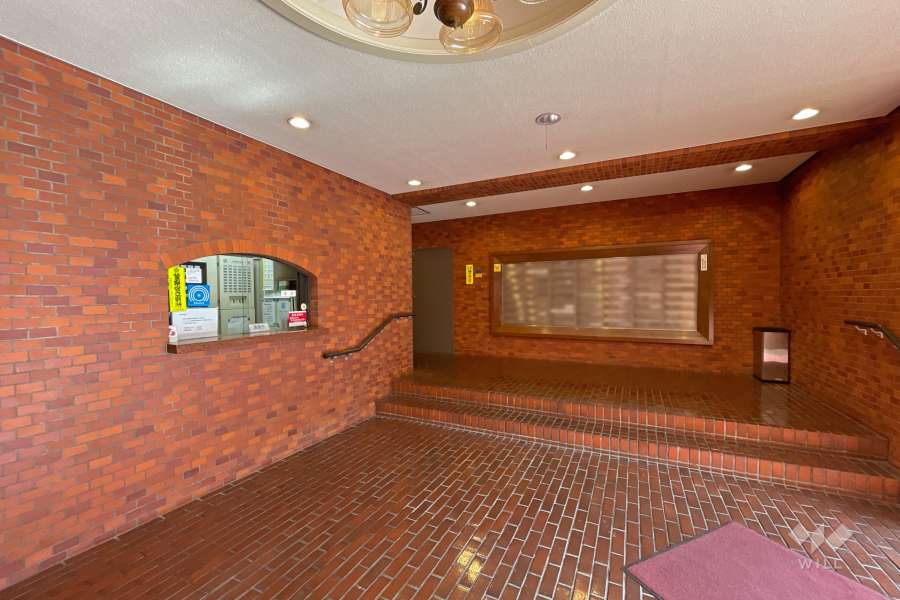 エントランスホール