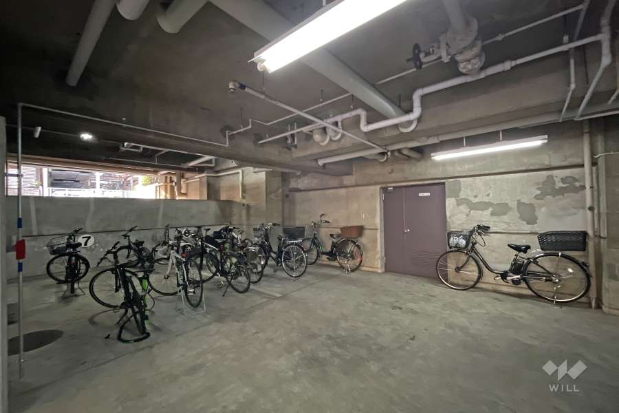 駐輪場