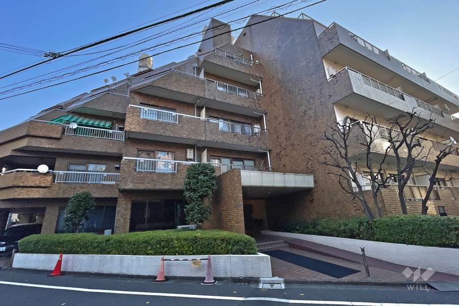 ボーン赤坂の外観（南西側から）