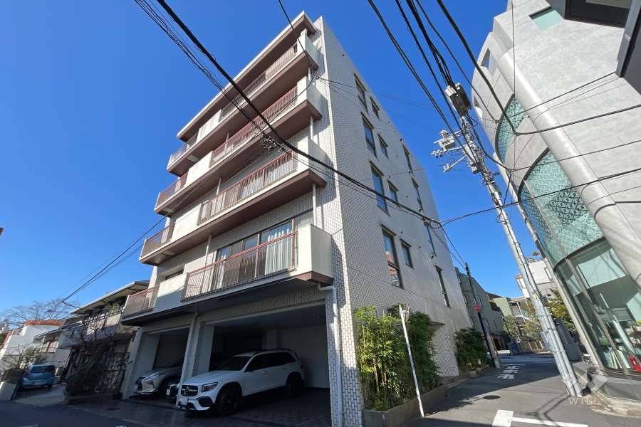 マンションの外観（東側から）