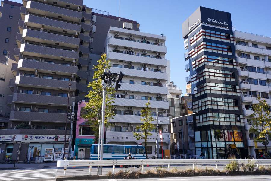 グレイス麻布十番の外観（南東側から）