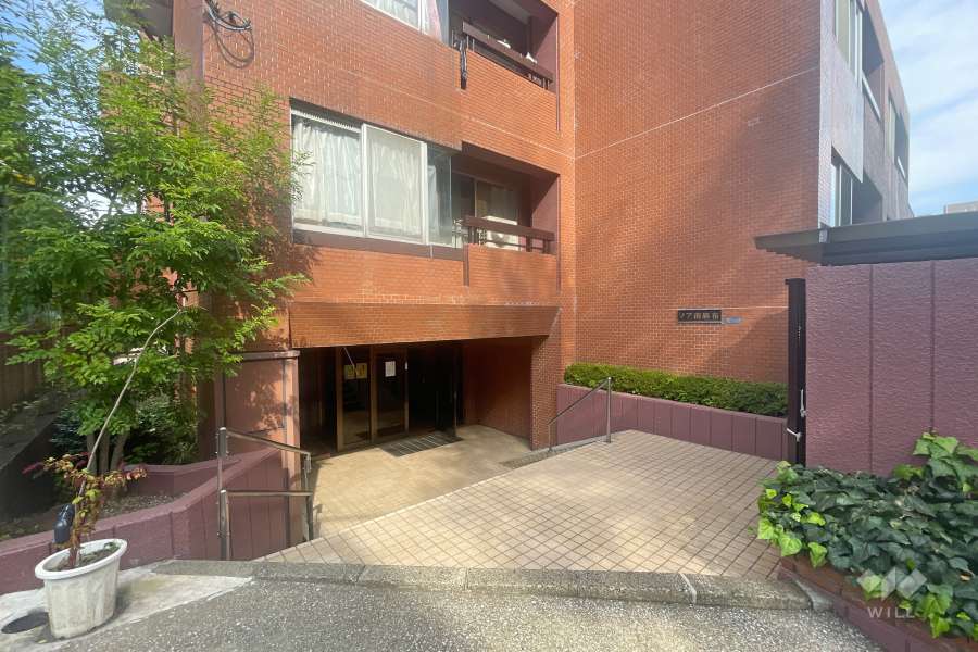 エントランスアプローチ