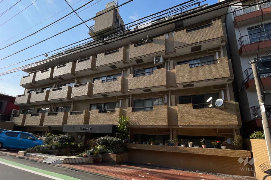 大和コーポの外観（南東側から）