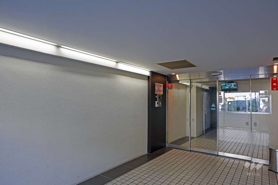 エントランスホール