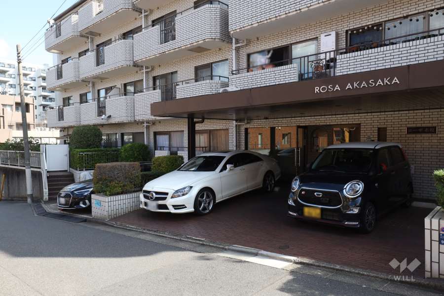 敷地内駐車場（屋外平面式）　　